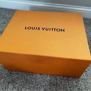Louis Vuitton empty large box